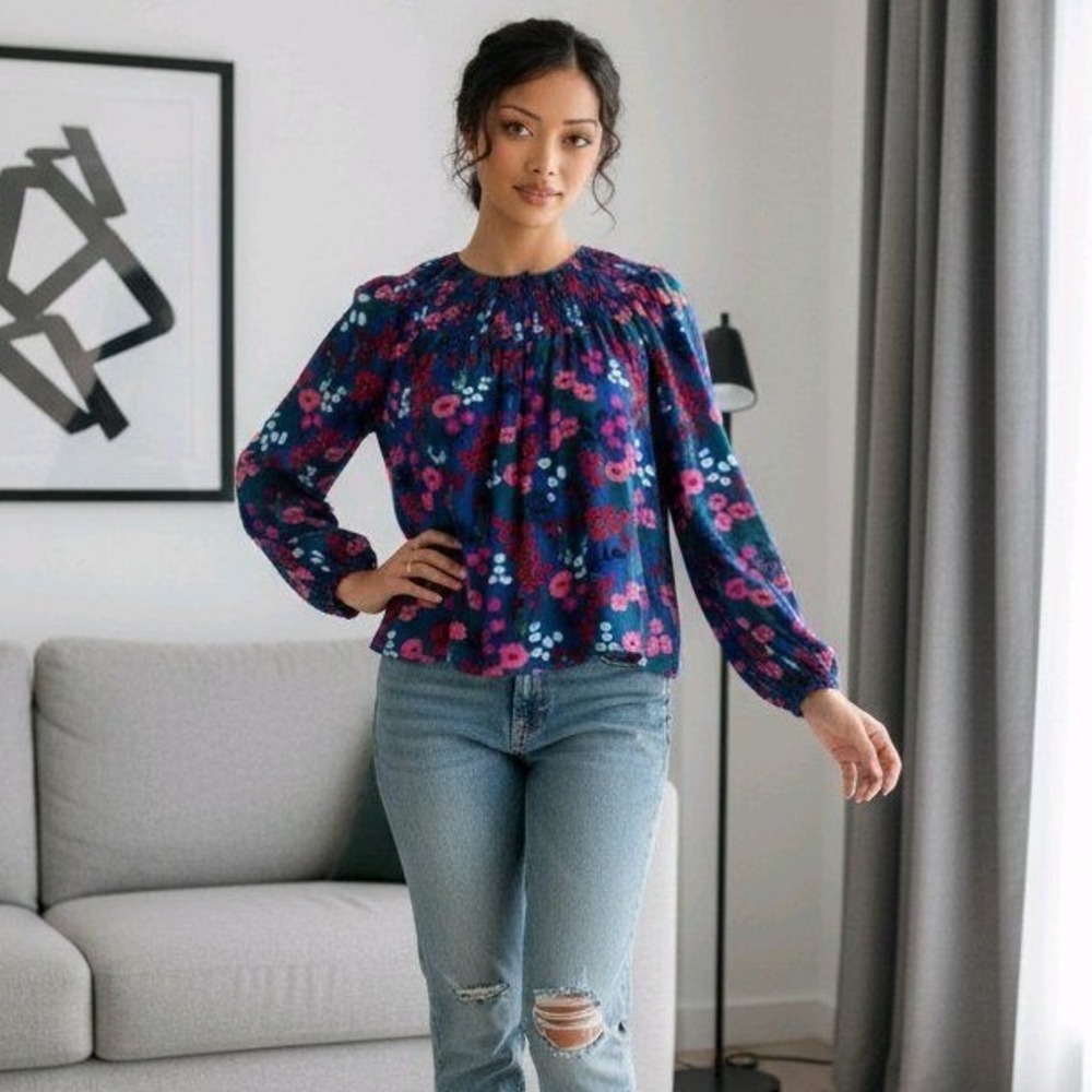 Crown & Ivy Blue Floral Smocked Neck Long Sleeve Blouse‎ Womens L Modal FLAW